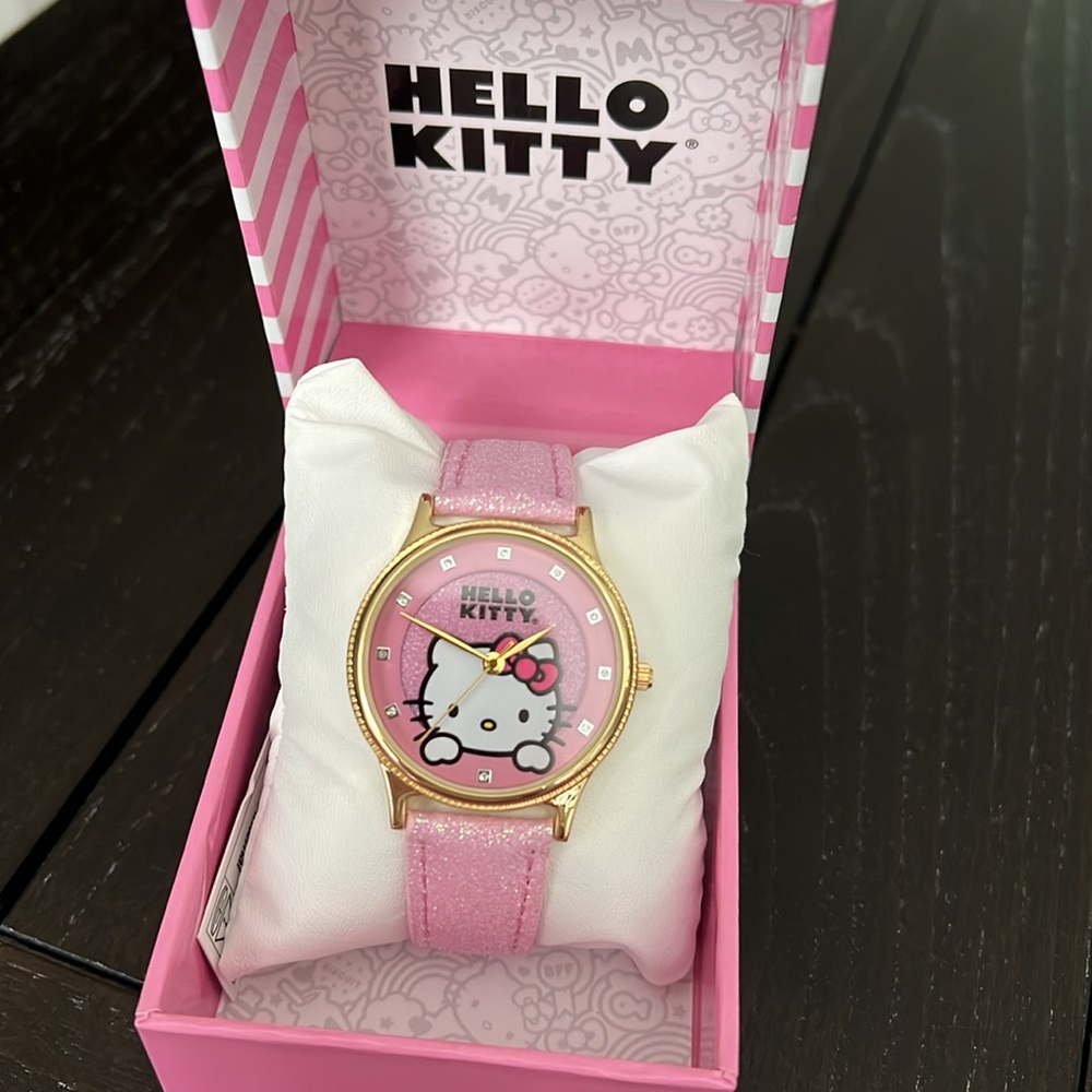 Hello Kitty Watch - Picture 3 of 10